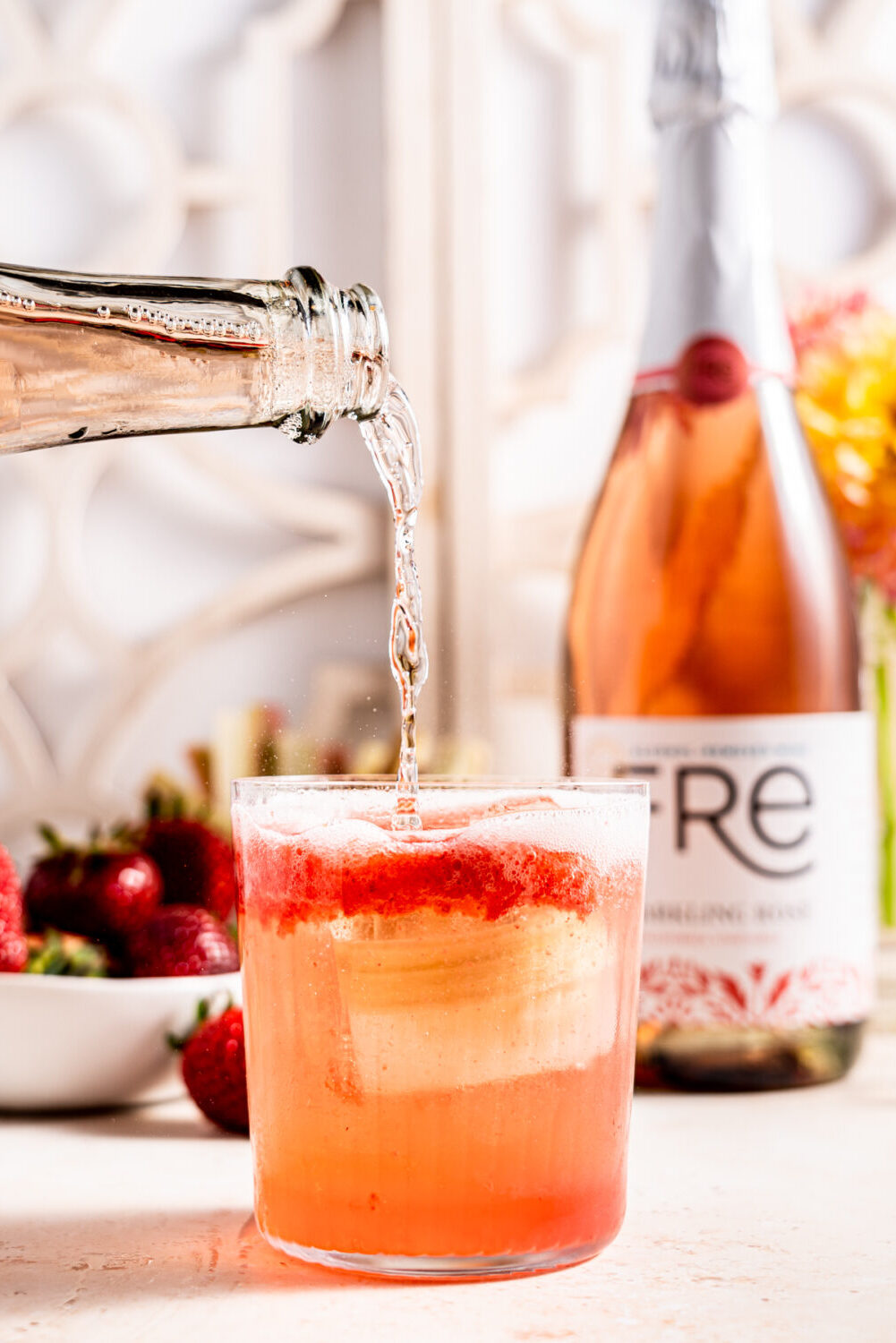 Strawberry Rhubarb Rosé Spritzer Mocktail, rhubarb mocktail, mocktail recipe, mocktail, sparkling rose, rose wine, fre wine, fre wines, fre